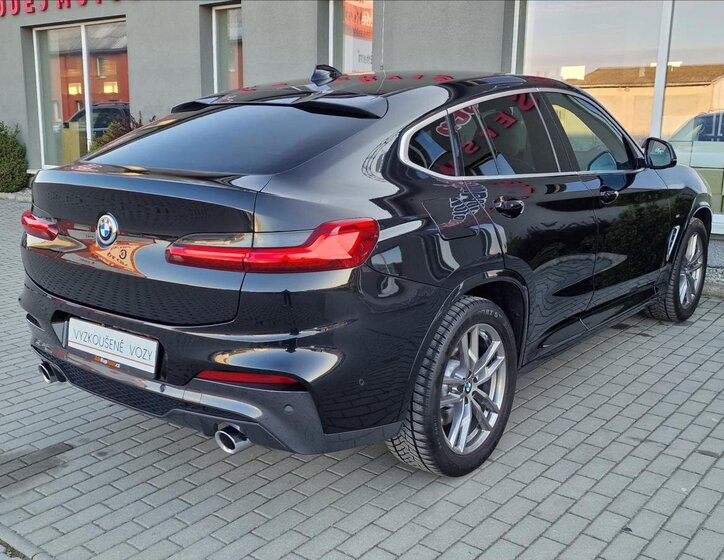 BMW X4 SUV / Terénní 3,0 l 210 kw