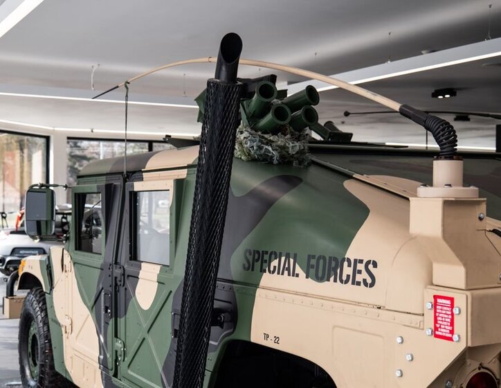 Hummer H1 SUV / Terénní 6,2 l 110 kw