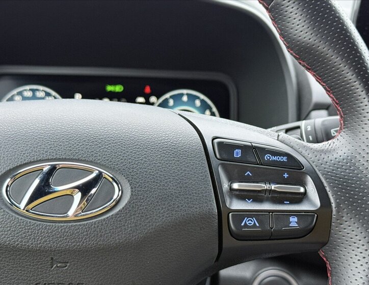 Hyundai Kona SUV / Terénní 1,6 l 145 kw