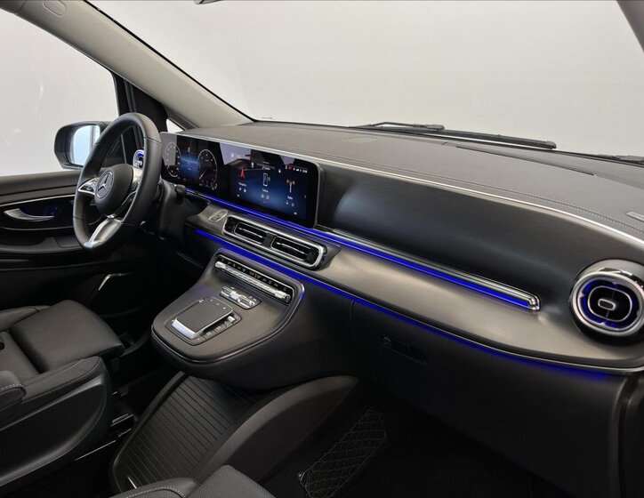 Mercedes-Benz Třídy V Kombi 2,0 l 174 kw