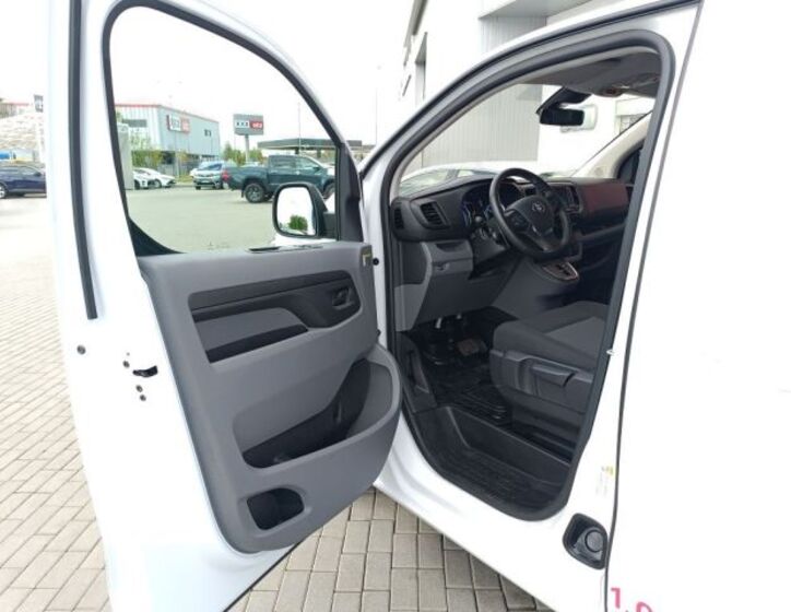 Toyota ProAce 15