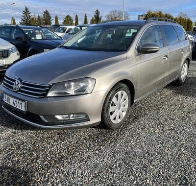 Volkswagen Passat 1