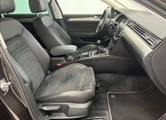 Volkswagen Passat 25