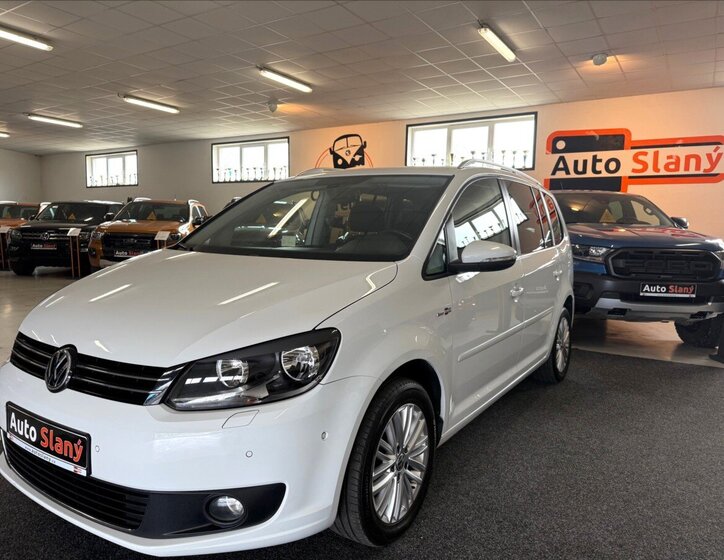 Volkswagen Touran Kombi 1,2 l 77 kw