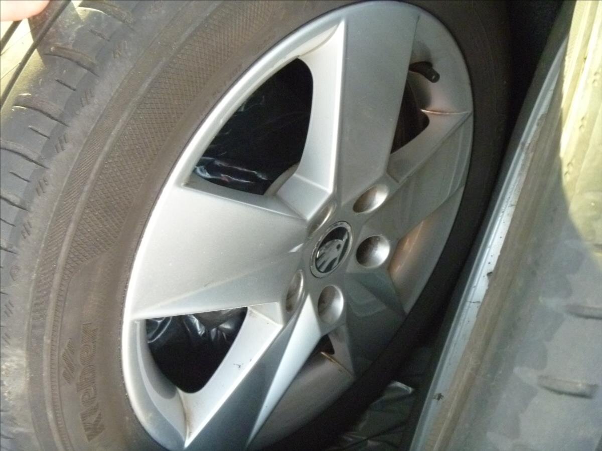 Škoda Octavia Kombi 1,6 l 85 kw