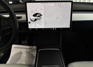 Tesla Model Y 17
