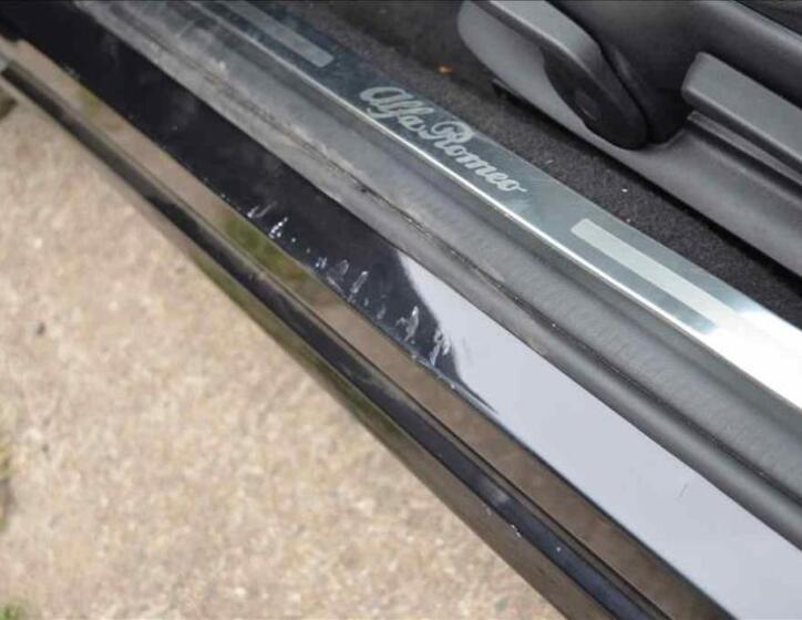 Alfa Romeo Ostatní 21