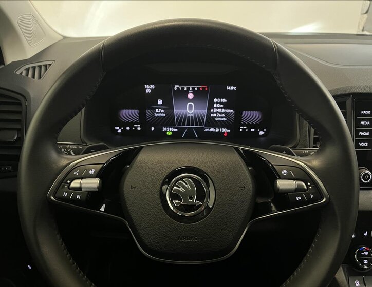 Škoda Karoq SUV / Terénní 1,5 l 110 kw