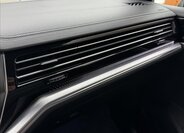 Volkswagen Touareg SUV 3,0 l 210 kw