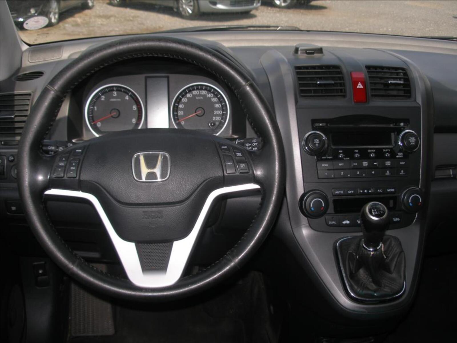 Honda CR-V 9