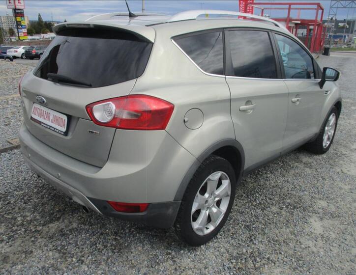 Ford Kuga 5