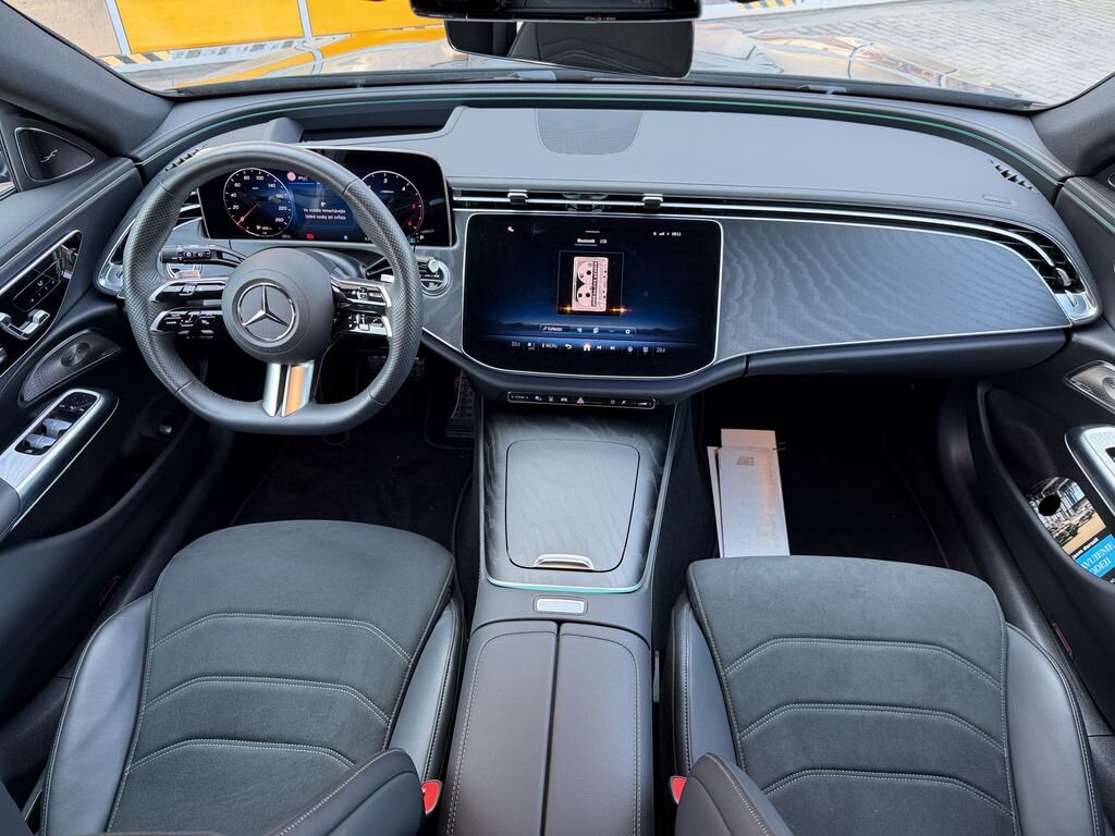 Mercedes-Benz Třídy E Kombi 3,0 l 270 kw