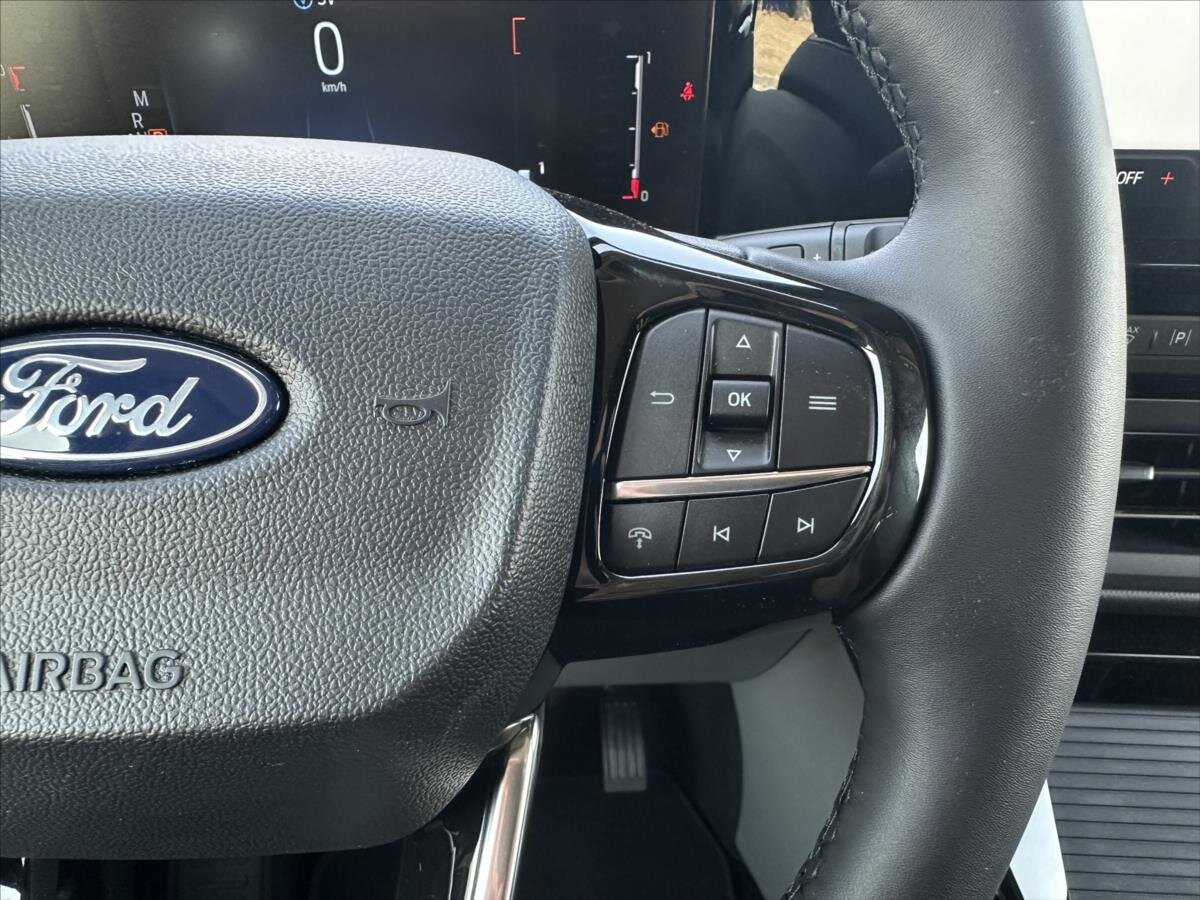 Ford Tourneo Custom Kombi 2,0 l 125 kw