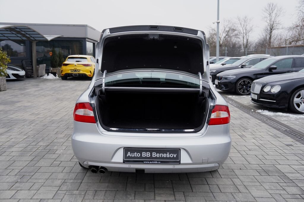 Škoda Superb Sedan 1,8 l 118 kw