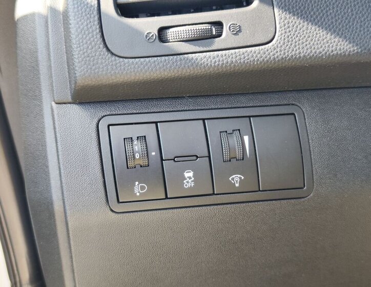 Hyundai ix20 MPV 1,4 l 66 kw