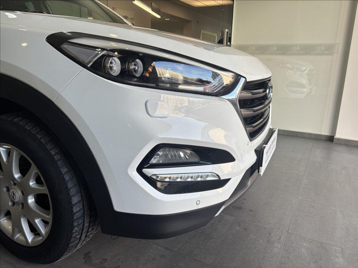 Hyundai Tucson SUV 2,0 l 100 kw