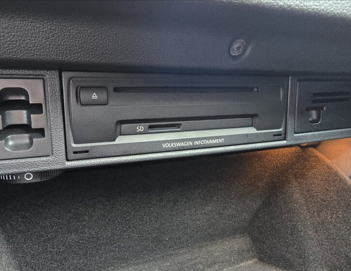 Volkswagen Golf Hatchback 1,2 l 63 kw