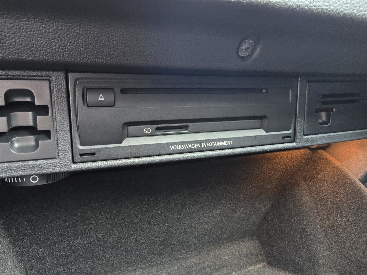 Volkswagen Golf Hatchback 1,2 l 63 kw