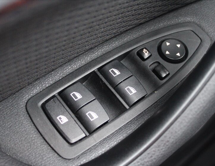 BMW X1 SUV 2,0 l 110 kw