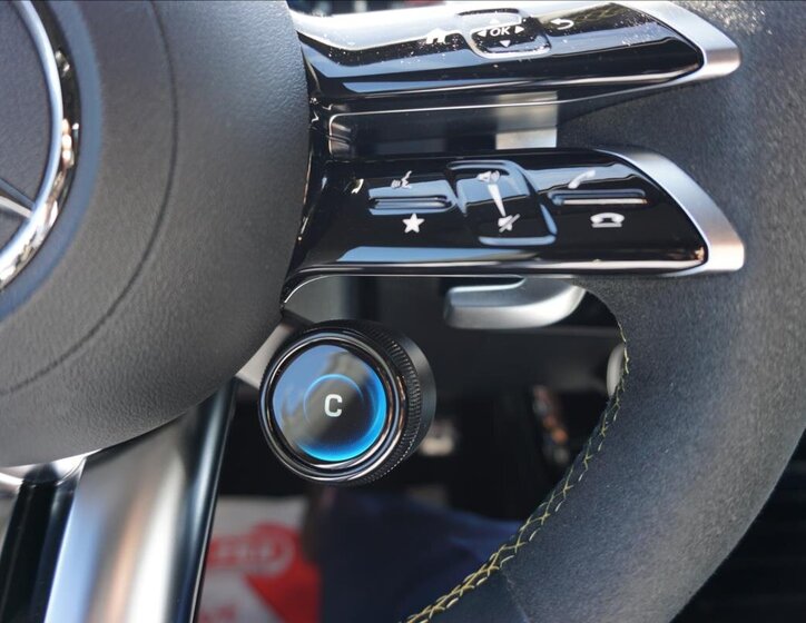 Mercedes-Benz CLA Kombi 2,0 l 310 kw