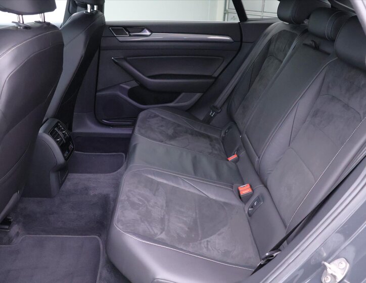 Volkswagen Arteon 14