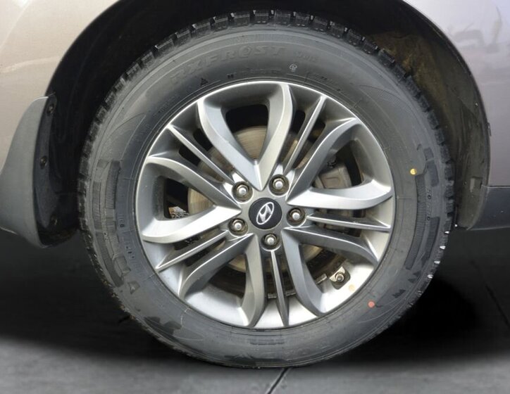 Hyundai ix35 SUV / Terénní 2,0 l 100 kw