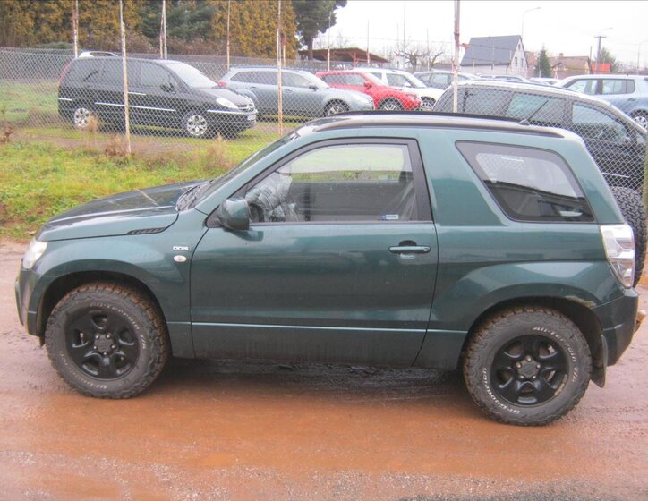 Suzuki Grand Vitara 3