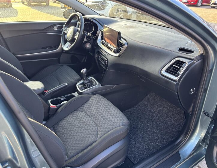 KIA Ceed Kombi 1,5 l 103 kw