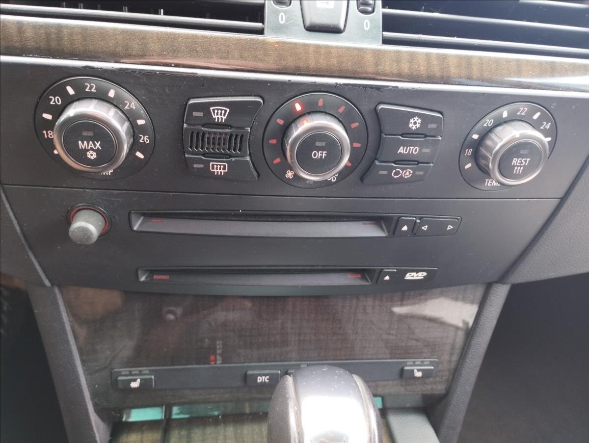 BMW Řada 5 Kombi 3,0 l 170 kw