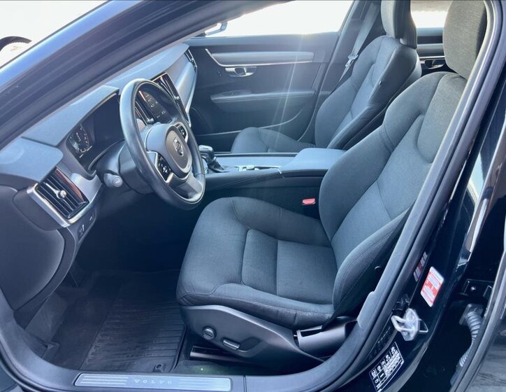 Volvo V90 Kombi 2,0 l 140 kw