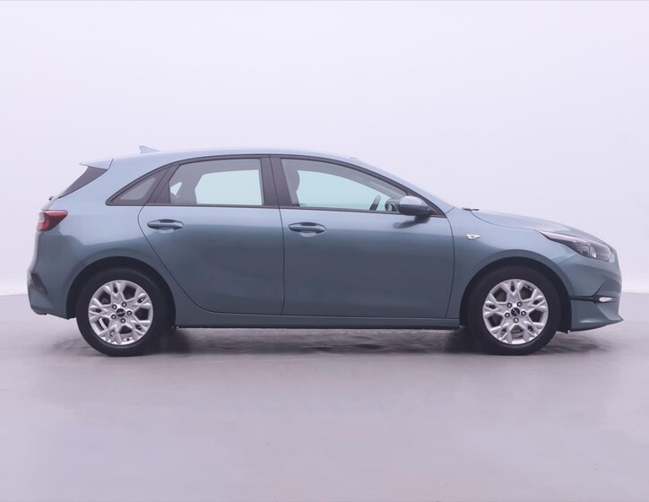 KIA Ceed 8