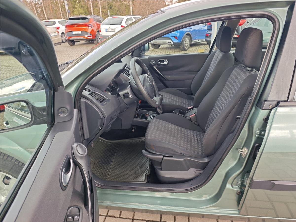 Renault Mégane Sedan / Limuzína 1,4 l 72 kw