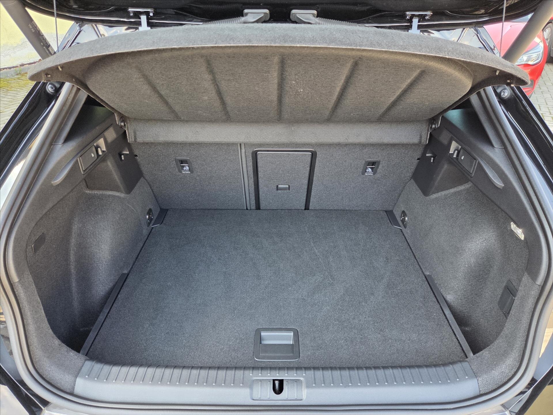 Cupra Formentor SUV / Terénní 2,0 l 180 kw