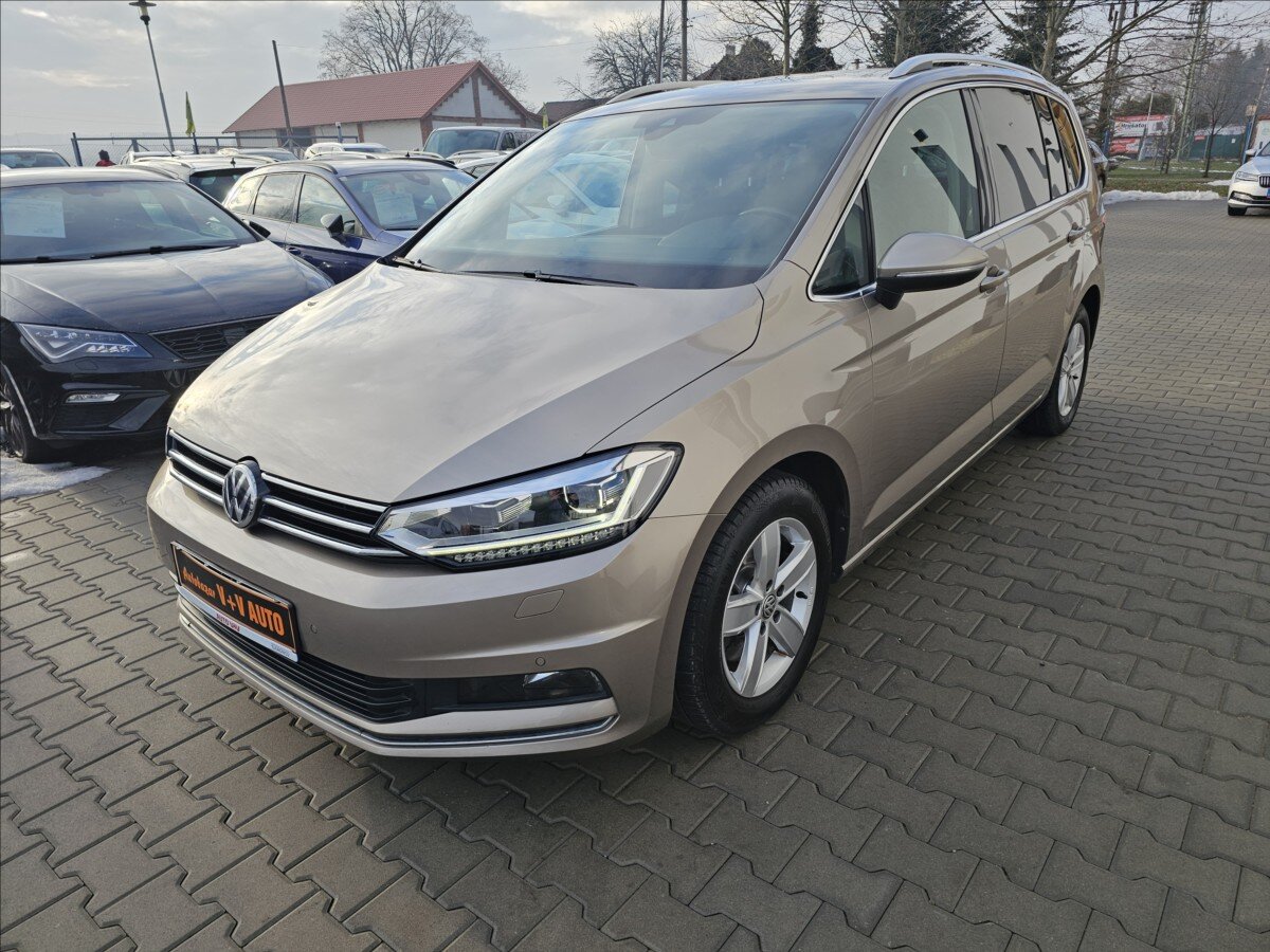 Volkswagen Touran Kombi 1,4 l 110 kw