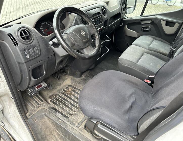 Renault Master 16