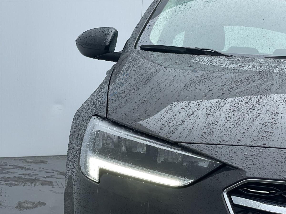 Opel Insignia Liftback 2,0 l 147 kw