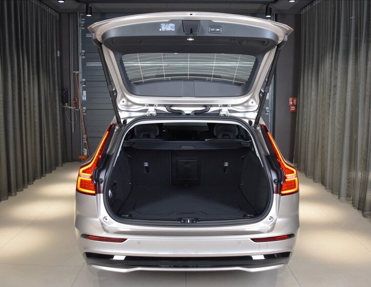 Volvo V60 Kombi 2,0 l 145 kw