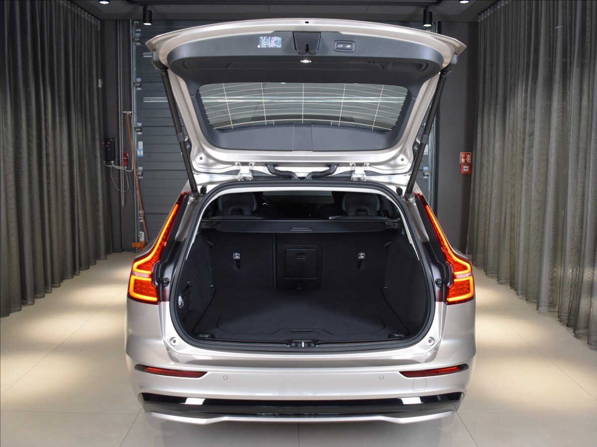 Volvo V60 Kombi 2,0 l 145 kw