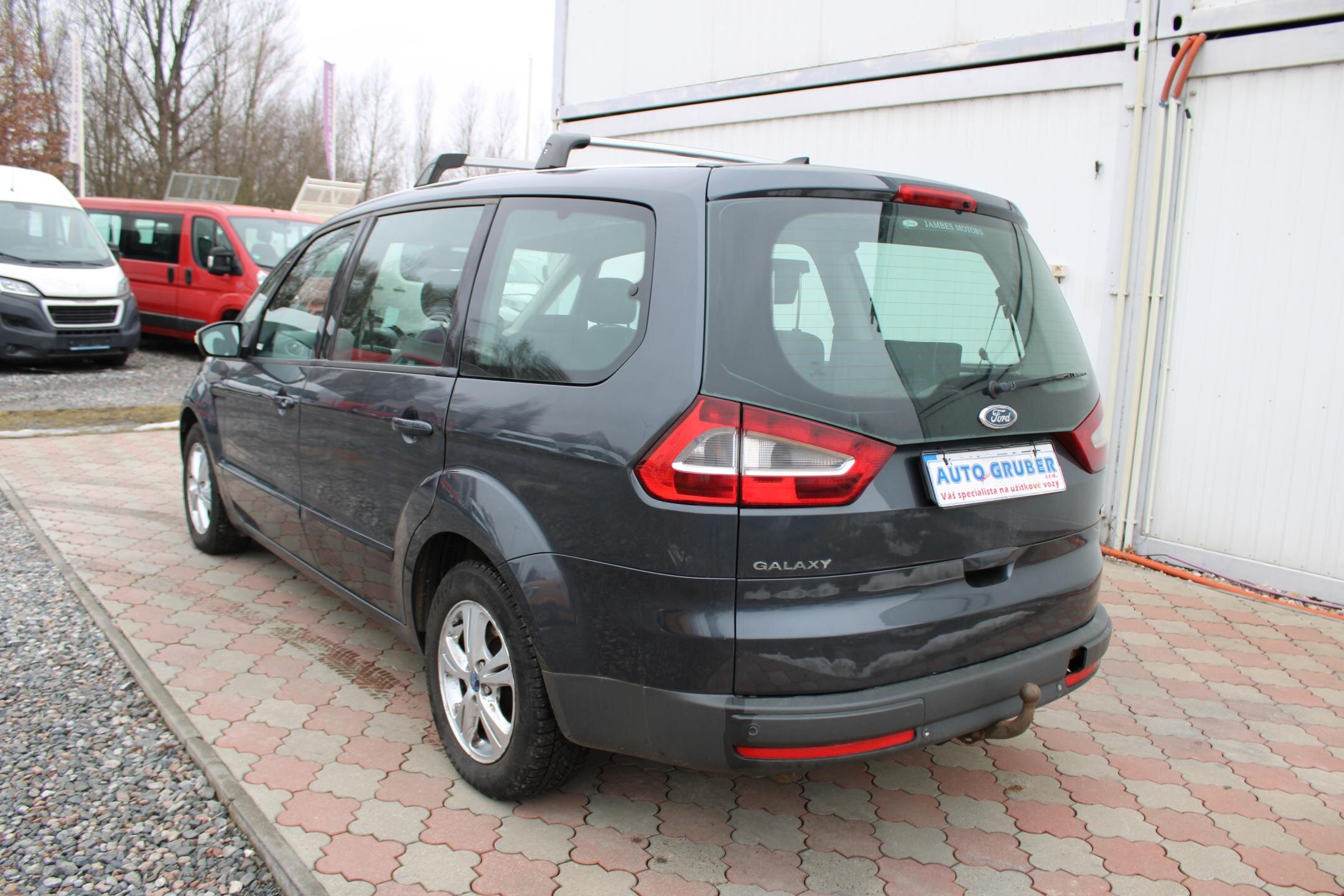 Ford Galaxy Kombi 1,8 l 92 kw