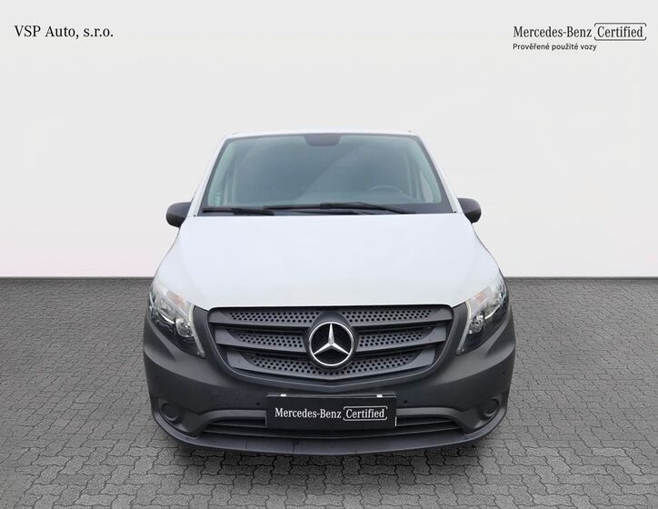 Mercedes-Benz Vito 8