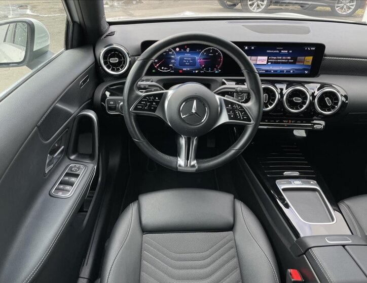 Mercedes-Benz Třídy A Hatchback 2,0 l 110 kw