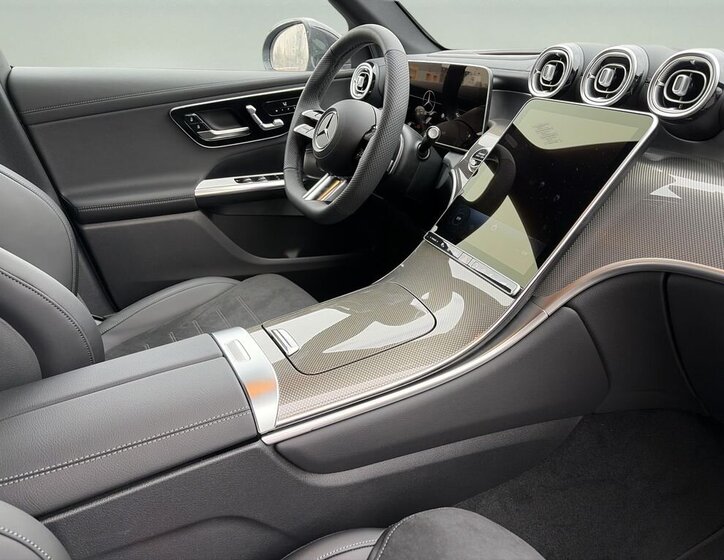 Mercedes-Benz GLC SUV 2,0 l 145 kw