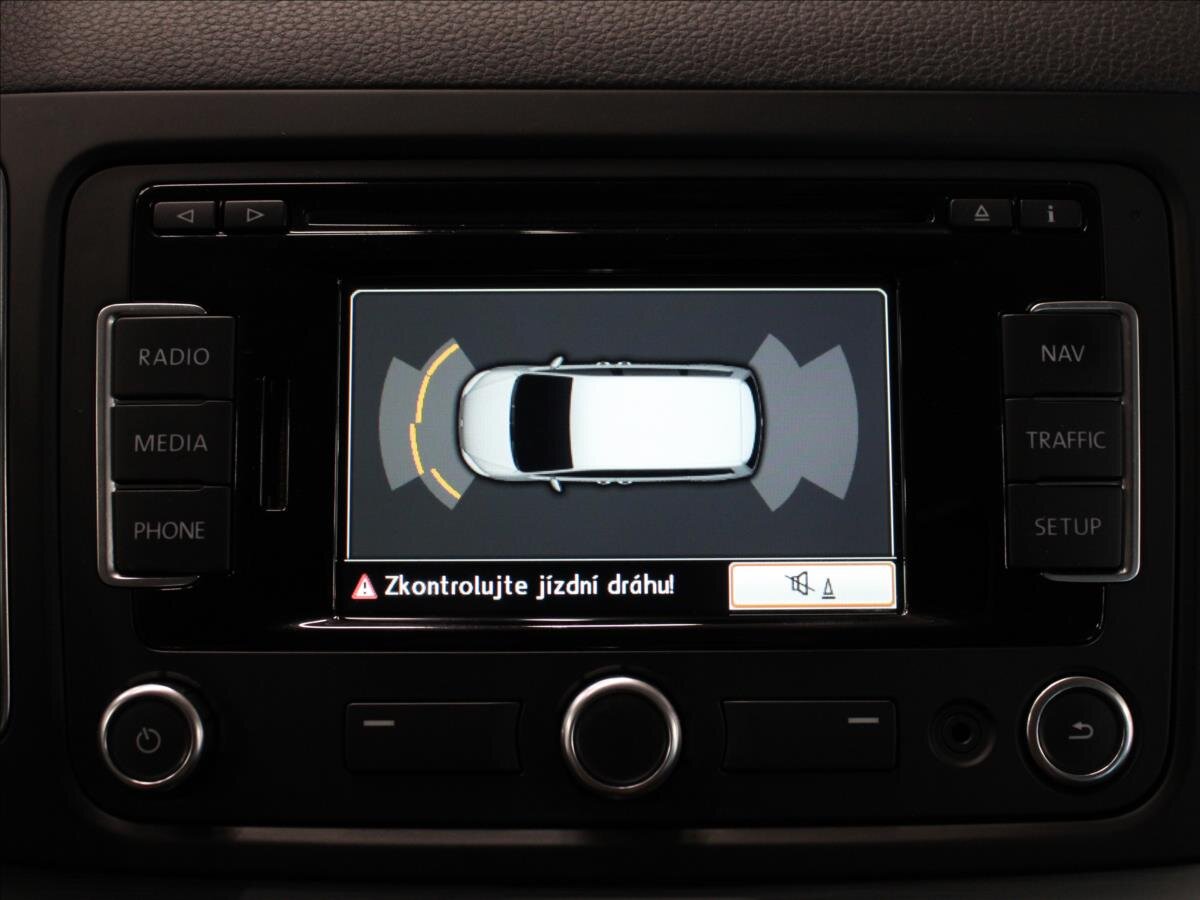 Volkswagen Sharan Kombi 2,0 l 103 kw