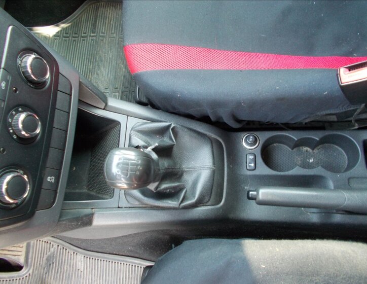 Škoda Yeti SUV / Terénní 1,2 l 77 kw