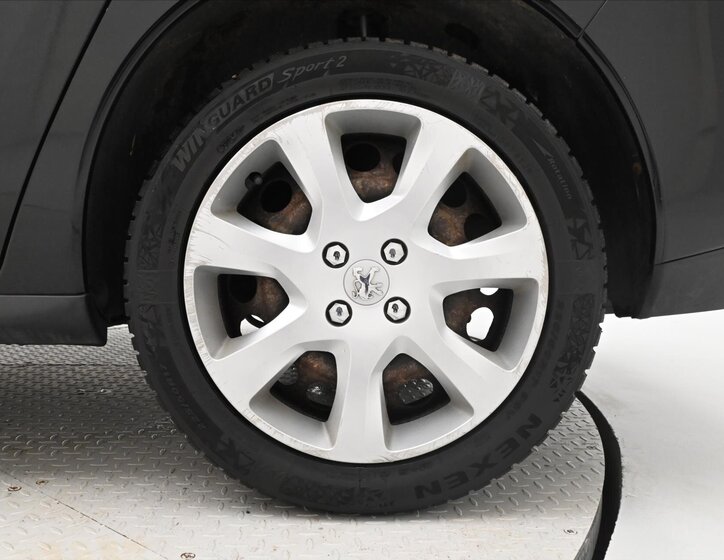 Peugeot 3008 MPV 1,6 l 82 kw