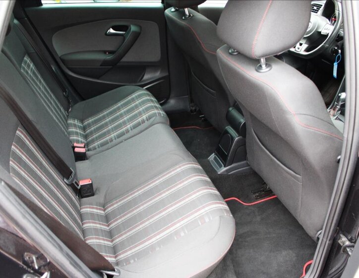 Volkswagen Polo Hatchback 1,4 l 132 kw