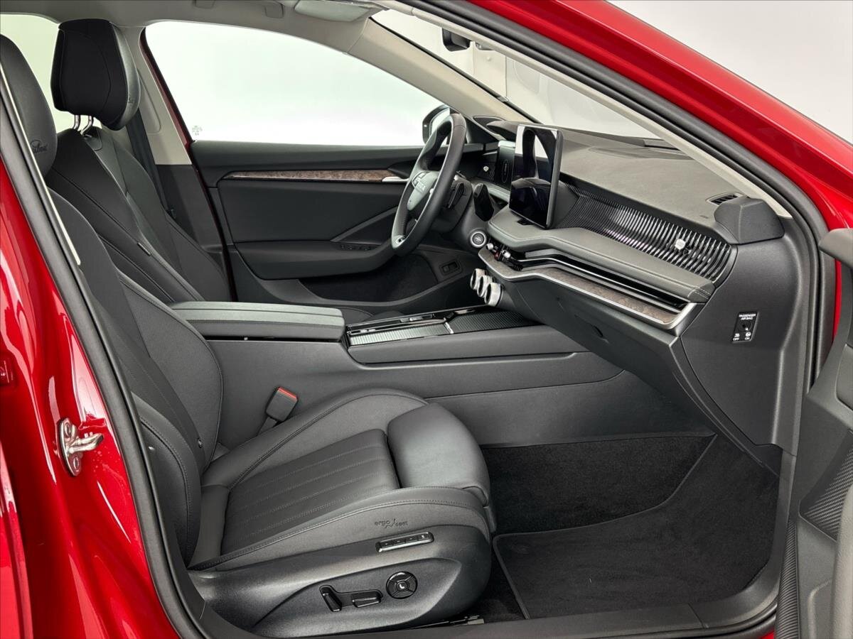 Škoda Superb Kombi 2,0 l 142 kw