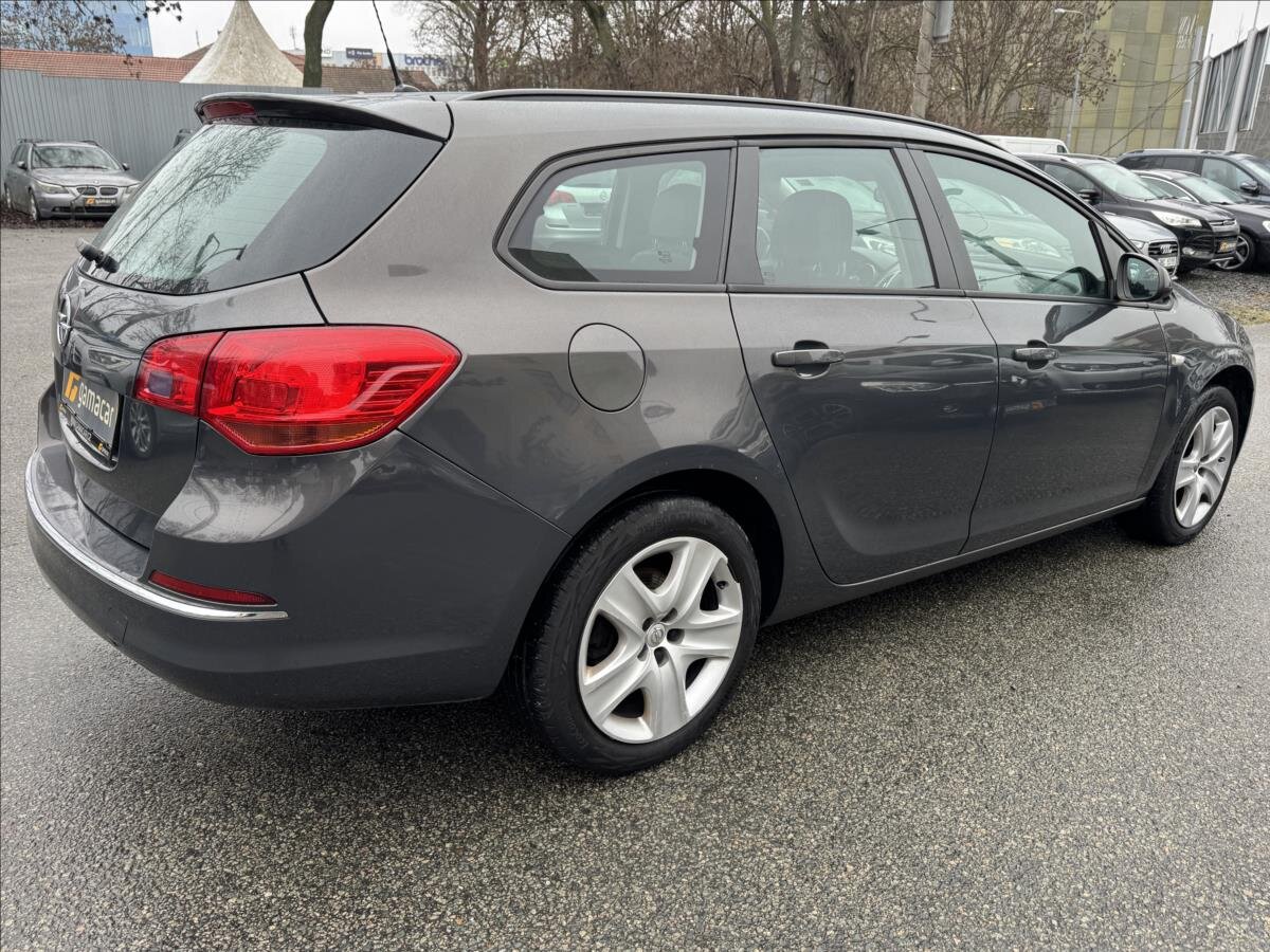 Opel Astra Kombi 1,4 l 103 kw