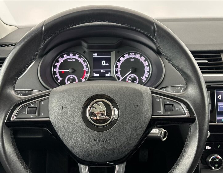 Škoda Octavia Liftback 1,6 l 85 kw