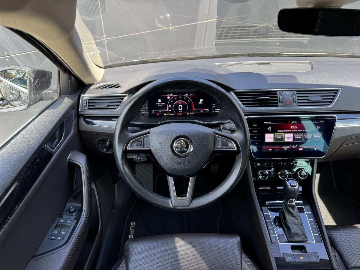 Škoda Superb Liftback 2,0 l 200 kw